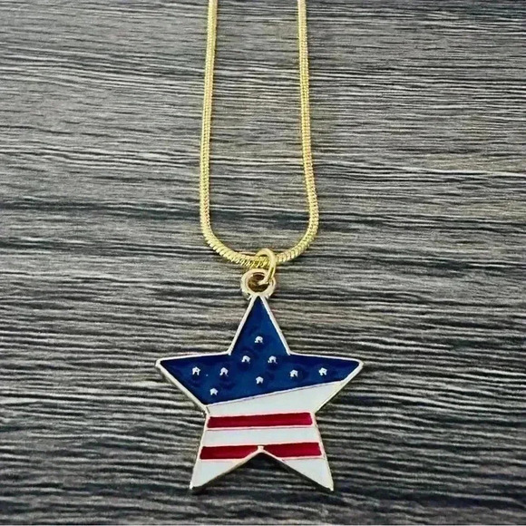 18” Patriotic Star Necklace with Gold Plated 1.2mm Snake Chain - Picture 1 of 14
